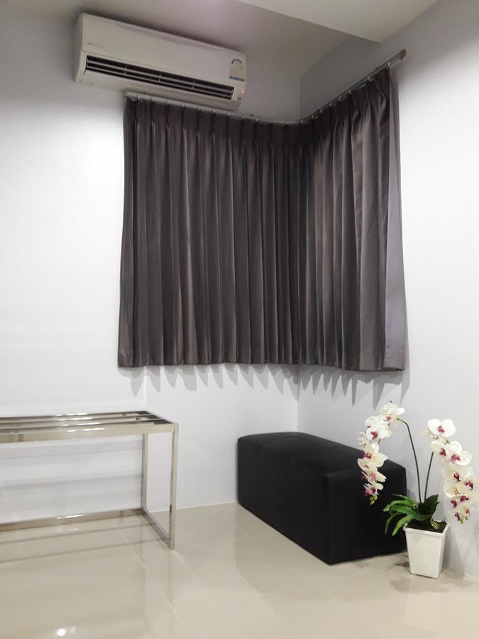 The Ztand By Airport Phuket 호텔 Ban Bo Han 외부 사진